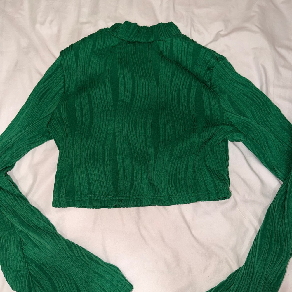 SHEINGreen Women's Long Sleeve Top🤩
